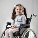 Spastyczność u dzieci a spastyczność u dorosłych - różnice w przebiegu i leczeniu - zdjęcie ilustracyjne